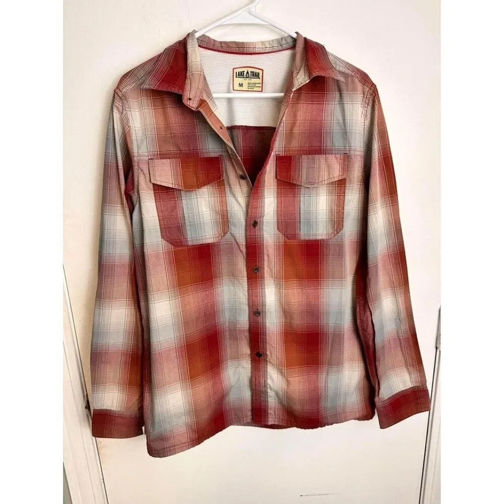 Mens medium lake & trail long sleeve red plaid vented shirt hiking #0744